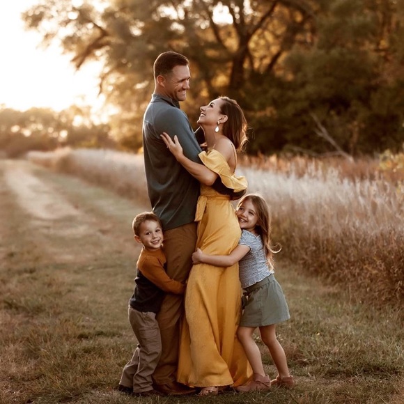 Meet your Posher, Alissa - Picture 4 of 5